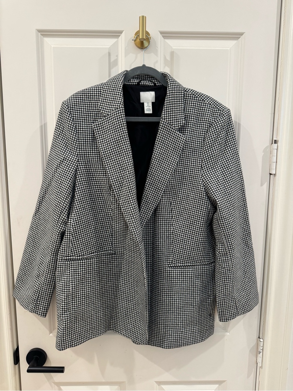 H&M Black and White Houndstooth Blazer